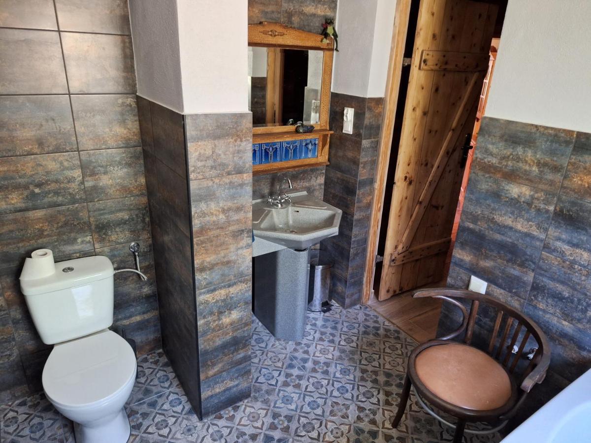 Villa Dom Caloroczny Jozefinka W Karkonoszach à Kowary Extérieur photo